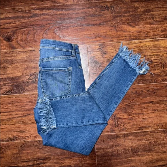 We The Free Blue Frayed Hem Jeans - Picture 5 of 6